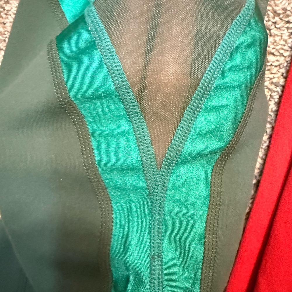 🏃🏽‍♀️Fabletics 🤍 3 BUNDLE Leggings - Picture 8 of 8